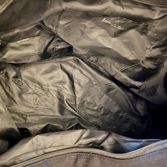 Victoria’s Secret Black Canvas with Red Sequin Lips detailing Weekender Tote - Picture 6 of 10